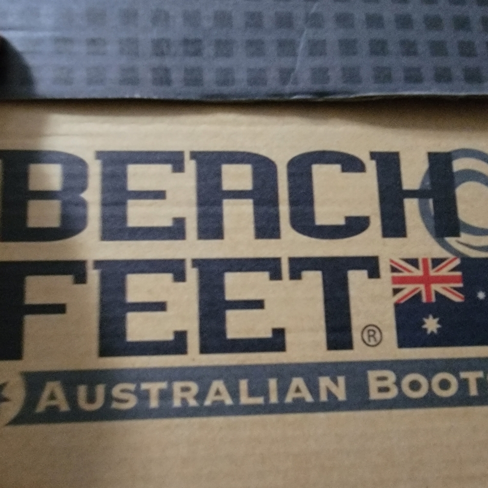 Boots - Picture 6 of 6